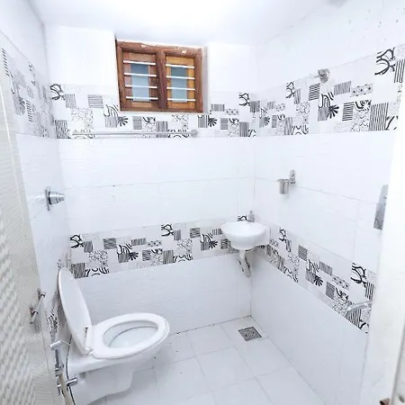 7Coloursholidays Kanthalloor Room photo